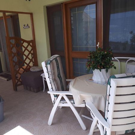 Apartmani Gojevic Водице Екстер'єр фото
