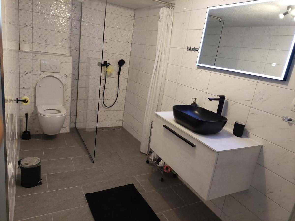 Apartmani Gojevic Водице Екстер'єр фото